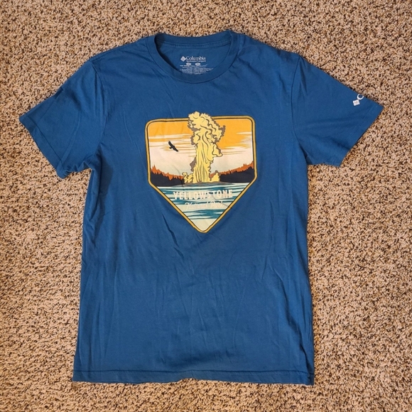 Columbia Yellowstone Graphic Tee - Picture 1 of 3